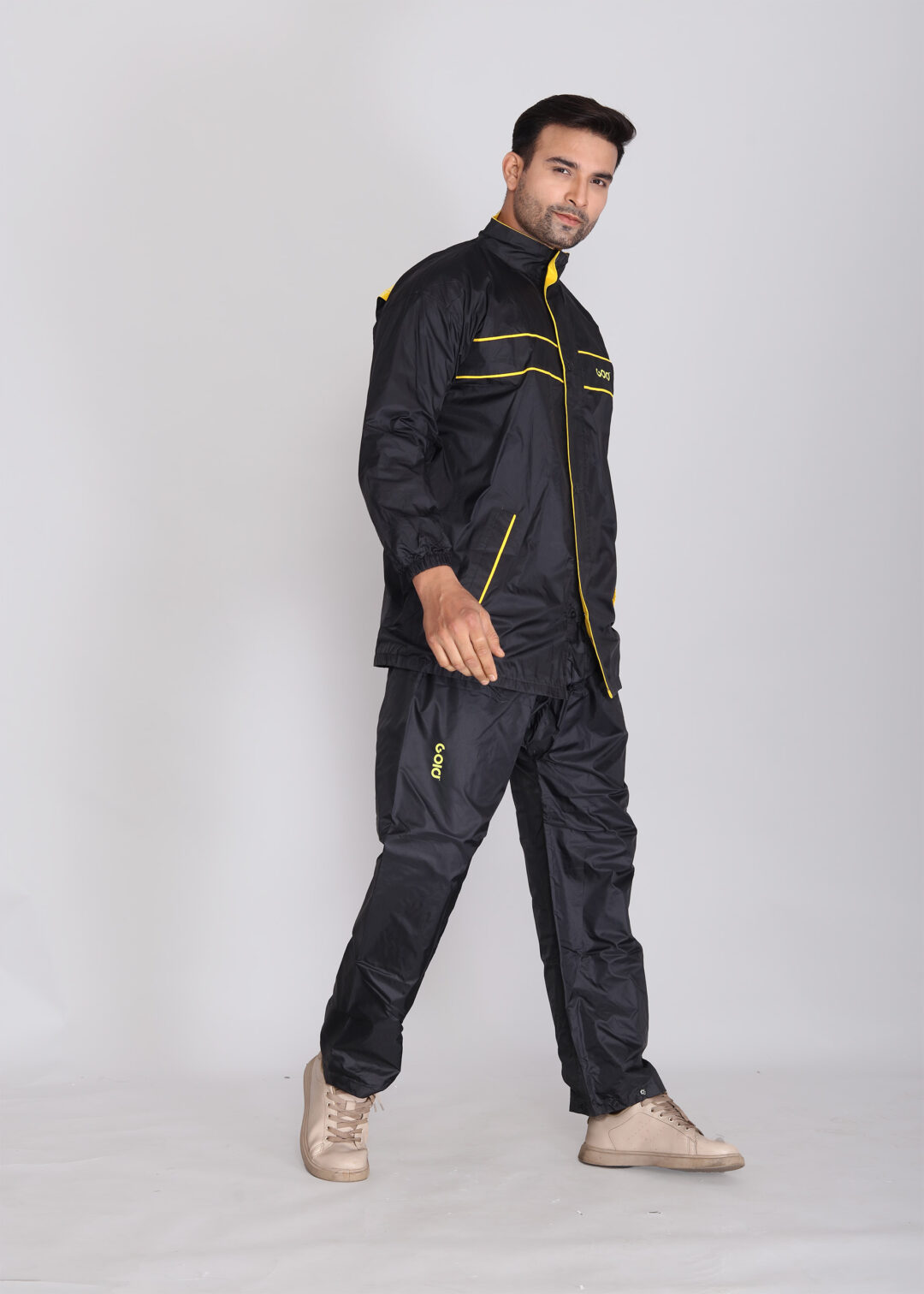 Black AquaDefender Rainwear | GS-704